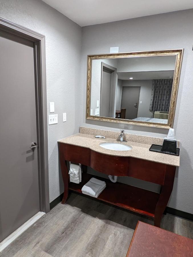 Okc Hotel Oklahoma City Exterior foto